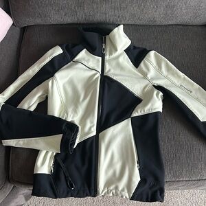 Perfect for 50F temp. Black and off white. fluttering and feminine design.